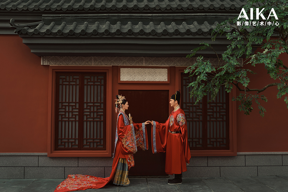中式汉服                                     深圳婚纱摄影玫瑰小镇中式婚纱照